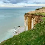 A 50m Reves De Les Bains De Мер-ле-Бен